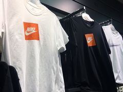 -NIKE上海青浦优选体验店