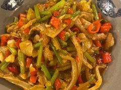酸辣牛肚-潇湘阁(望京SOHO店)