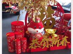 -上海星瀚奔驰4S店(长寿路店)