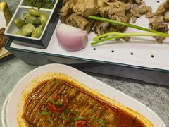 -俭寨大盘鸡·手抓肉·烧烤新疆菜(乌苏路店)