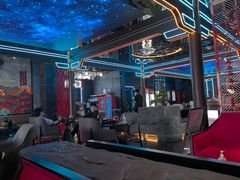 -屋有岛沉浸游戏旗舰店(中山公园店)