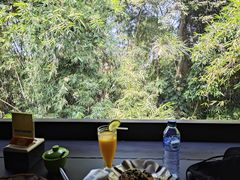 -Warung Babi Guling Ibu Oka 3