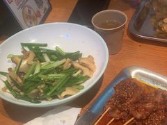 -喝丢一只鞋海鲜烧烤·海肠捞饭(市场店)
