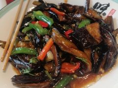 -吴记酱骨炖菜馆(西大直街店)