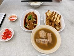 -黄亚细肉骨茶(仰光路店)