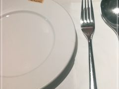 -港丽餐厅
