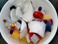 -海口骑楼小吃街