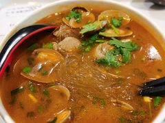 -何记花甲(海岸城旗舰店)