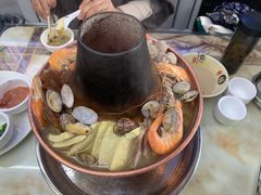 -一口猪海鲜浑锅·东北家常菜