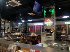 大堂-马路牙子烧烤音乐酒馆(望京店)