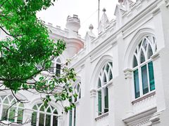 -香港大学