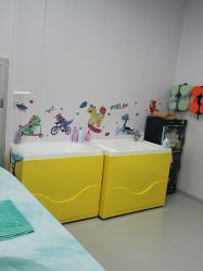 -海豚湾婴儿游泳(塘沽店)