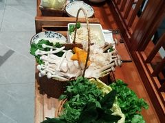 -老员外骨汤火锅(海州古城店)