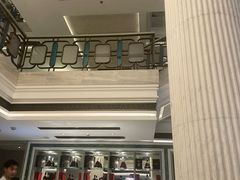-浅深(世茂滨江精品店)