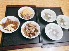 豆干鸭血汤-松树干拌面店