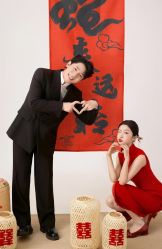 -蒙娜丽莎婚纱摄影(爱城总店)