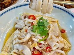 -明本湛江鸡•海鲜小厨(陈家祠店)