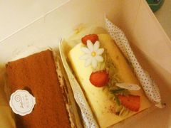-花花卷卷·鲜食蛋糕(静安久光百货店)