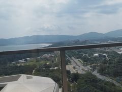 -瑰丽酒店·海吧·天际下午茶·现场DJ·天台酒吧