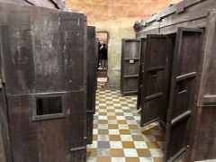 -吐斯廉屠杀博物馆