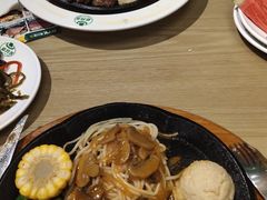 -豪约客牛排(百大奥莱店)