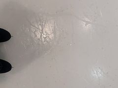 -成都冰纷万象滑冰场