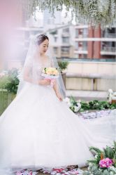-艾米丽婚纱礼服