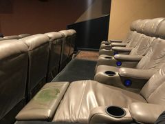 -大光明丽星VIP影城(昌里路杜比全景声店)