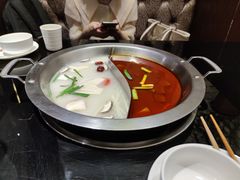 -吴记老锅底麻辣火锅(福州路店)