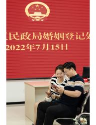-MECCI婚礼摄影跟拍(红东方广场店)