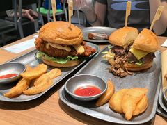 招牌炸鸡三明治-魏斯理汉堡(西安沣东吾悦店)