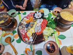 咖喱味锅底-越弥越南传统美食馆