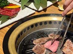 -炼火烤肉店