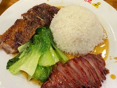双拼饭-澳门陈光记烧味饭店(南京德基广场店)