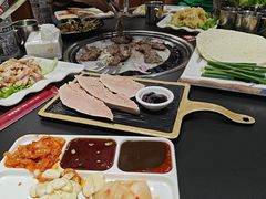 -牛味道炭火烤肉(湖前总店)