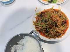 -小锅饭豆腐馆(重工北街普罗旺斯店)