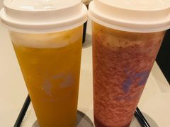 -瑞幸咖啡(凤凰海负一楼美食街店)