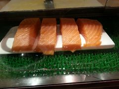 三文鱼刺身-天津水游城丽筠酒店