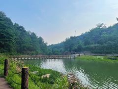 -梅岭月亮湾山体公园