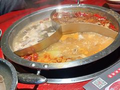 -谭鸭血老火锅·匠心(环球港旗舰店)