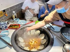 -地锅公社·现炒地锅鸡·地锅鱼·夜宵(罗锦路店)