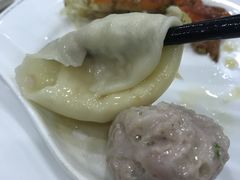 -梅龙镇酒家(南京西路总店)