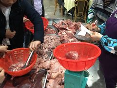 -标记美食新鲜猪杂(兴南大道店)