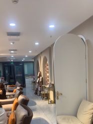 -花系美·美甲美睫精品店