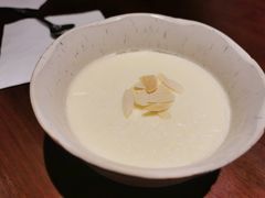 杏仁豆腐-山杏yama-katsu·吉列炸物