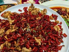 -路边边地标烧烤·川菜·小龙虾·音乐酒馆(良乡长虹店)