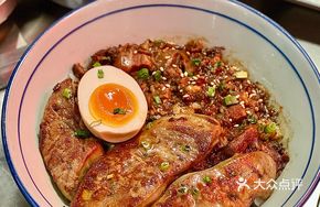 Mini Foie Gras Pineapple Braised Pork Rice