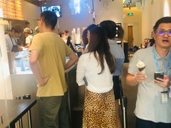 -喜茶(上海兴业太古汇店)