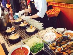 -彩虹云霄酒店76&78层国际自助餐