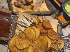 -破瓦寒窑·地摊烤羊排